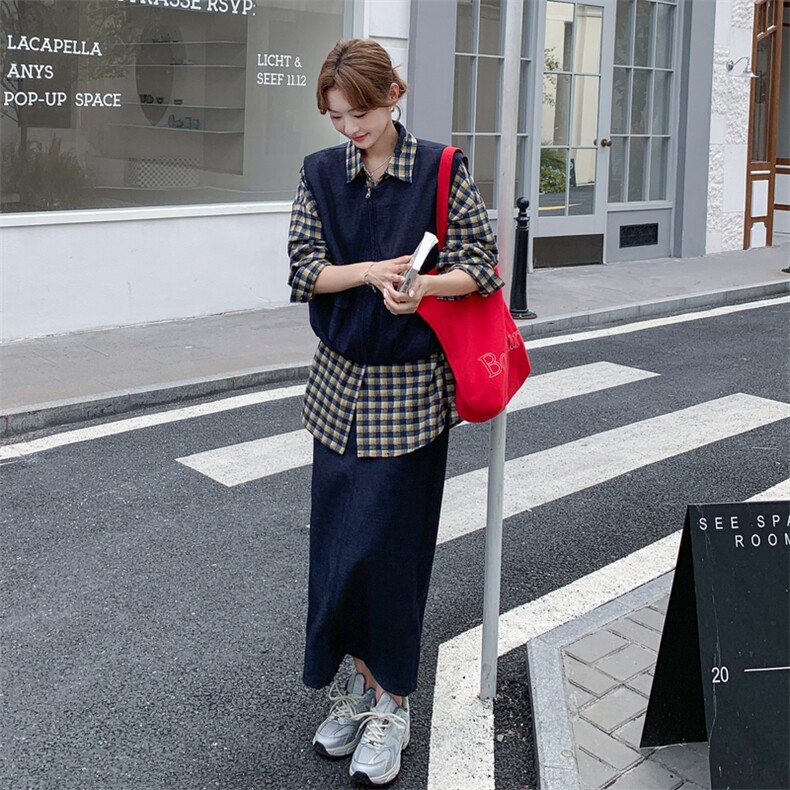 学院风格纹衬衫马甲半身裙套装女2025秋季新款休闲松弛感三件套,女装套装/套裙,2C112