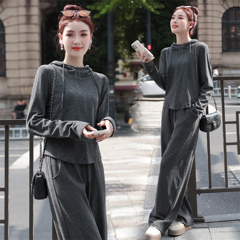 春装深灰色慵懒风休闲运动服套装女2025新款超火卫衣阔腿裤两件套图片