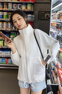 2024秋季新款小个子短外套女装休闲棒球服上衣宽松百搭减龄夹克潮，女装短外套，梦懿尔