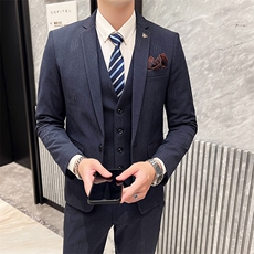 藏青色