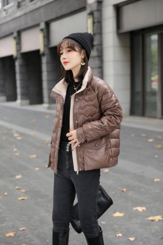 撞色羽绒服,女装羽绒服,平凡人生