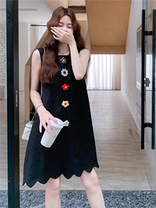 钩花百褶背心裙套装女夏慵懒风松弛感半裙两件套图片