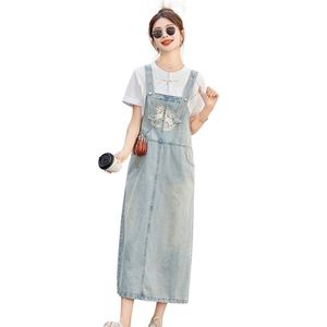 夏季牛仔背带裙套装女2025夏装新款连衣裙洋气减龄时尚两件套裙子图片