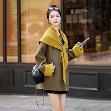 现货。现货。现货2025年秋季短外套休闲披肩围巾新款短风衣，女装短外套，艾仟回(原伊仟回)