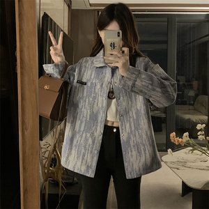 A406-P88 秋季嘻哈情侣街头宽松彩色花纱水洗牛仔外套学生上衣图片