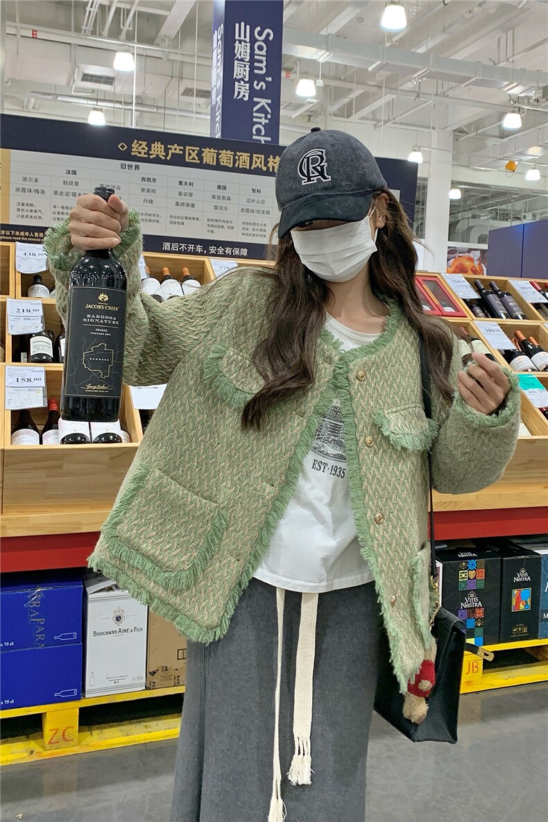 流苏绿色小香风羽绒服外套女秋冬2025新款高级感赫本风气质加厚,女装羽绒服,艾米莉亚