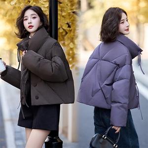 时尚保暖女款羽绒服 冬季新款加厚短款外套 显瘦百搭潮流设计图片