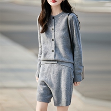 2025百搭时尚简约软糯舒适开衫长袖纽扣套装，女装羊毛衫，哲奥羊绒