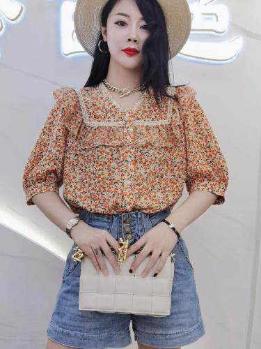 佳伶百色，女装，佳伶百色