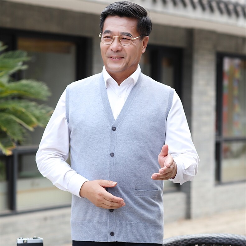 2024秋冬新款中老年男款V领纯色开衫马甲背心,男装羊绒背心,衣恋羊绒