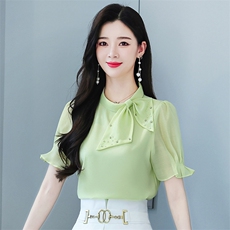 绿色