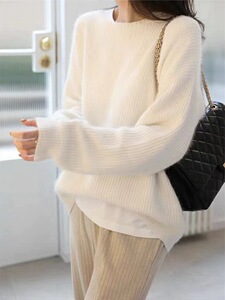 加厚圆领山羊绒衫女套头25秋冬新款宽松欧货高端软糯打底衫毛衣图片