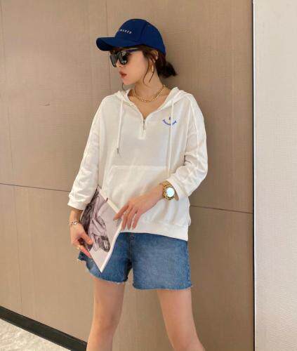 【现货】夏季新款针织牛仔拼接字母圆领潮款卫衣，女装卫衣/绒衫，微迪菲