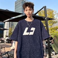 藏青色