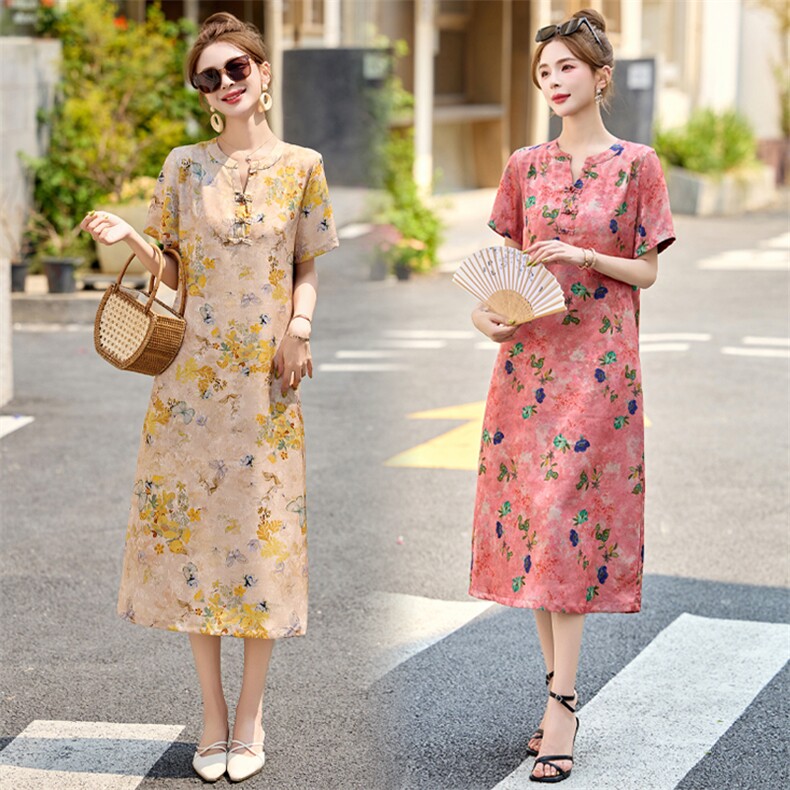 2025夏季新款时尚印花连衣裙女款高级感气质大码V领短袖中长裙，女装连衣裙，罗得堡