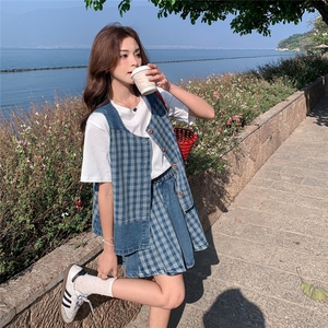 文艺风氛围感格纹牛仔套装裙女夏休闲小个子减龄t恤半身裙三件套图片