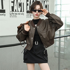 2024新款海宁皮衣女短款棒球服仿真绵羊皮夹克蝙蝠宽松拼接外套，女装皮衣，江南女神