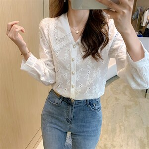 2021秋季新款韩版超仙甜美娃娃领长袖蕾丝打底衫显瘦衬衣上衣女图片