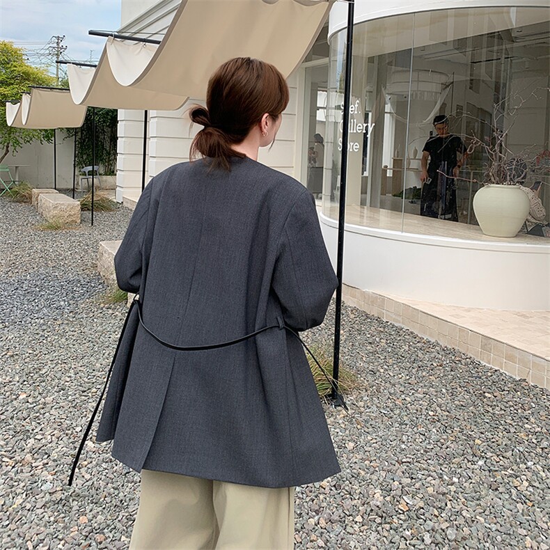 轻熟优雅风V领系带收腰短外套女2025春秋新款高级感显瘦气质上衣,女装西装,维一诺