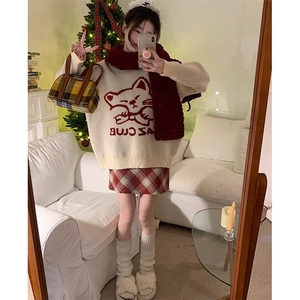 MM163-P68 猫咪慵懒风圆领毛衣女 新款打底针织衫超火上衣设计感图片