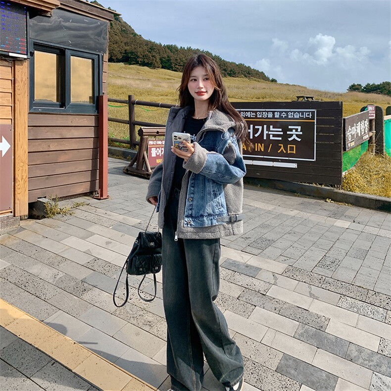 羊羔毛连帽拼接牛仔加厚派克服女冬季2024新款美式时髦机车服棉服,女装羊羔毛/颗粒绒,纯色衣恋