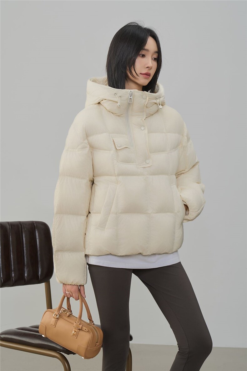 现货2025年冬季新款90白鸭羽绒休闲风套头羽绒服女外套,女装羽绒服,阳光伊恋