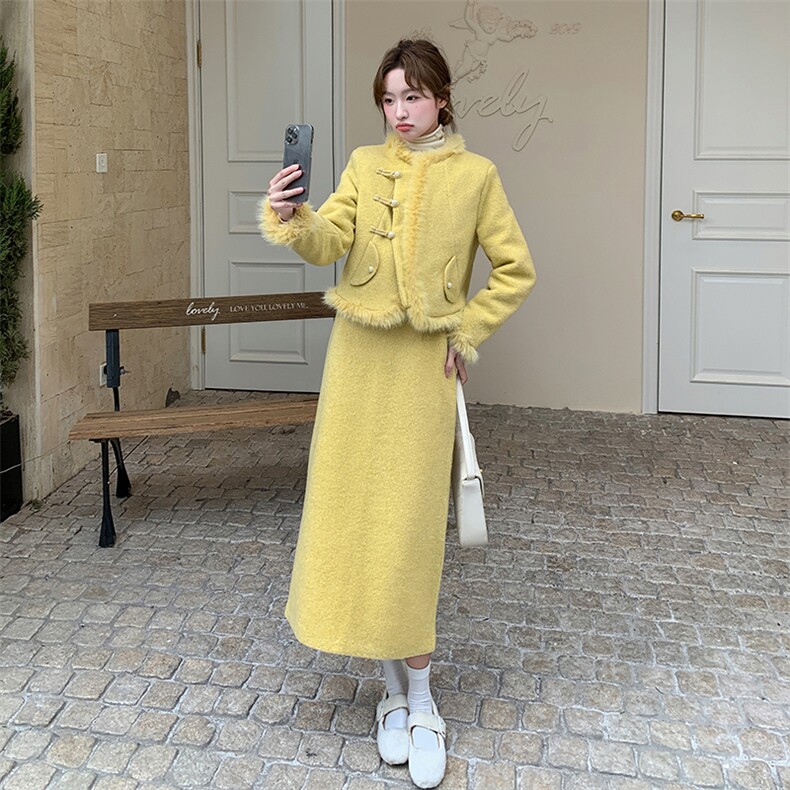 独特漂亮黄色小香风外套女春秋2025年超火好看高级感无领西装上衣,女装套装/套裙,2D148