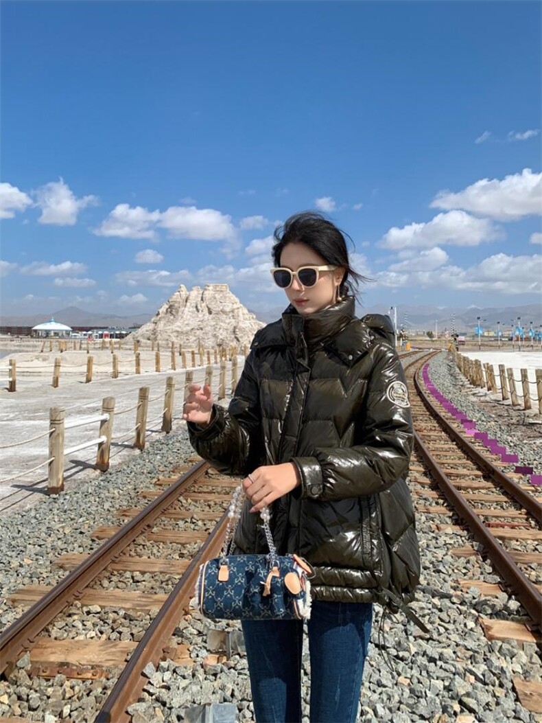 【现货】2021新款冬季时尚女装羽绒服，女装羽绒服，百妹仟红