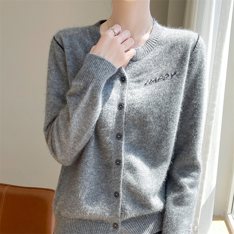 秋冬圆领100%纯羊毛开衫女字母拼色气质毛衣宽松显瘦羊绒衫外套，女装羊毛衫，犀桦羊绒