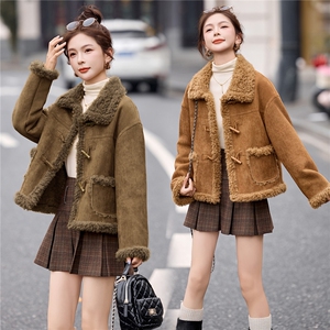 巨好看鹿皮绒皮毛一体外套女冬季新款小个子短款加绒加厚棉服图片