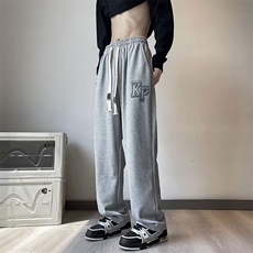 灰色
