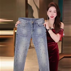 蓝色