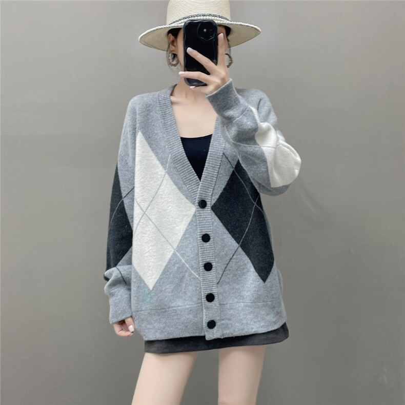 HE|菱形格拼色加厚baby山羊绒针织开衫女V领毛衣宽松中长款外套，女装针织衫/毛衣，国旺羊绒