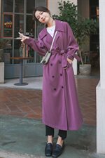 新款大货已出主推款风衣葡萄紫外套087，女装风衣，柒柒家