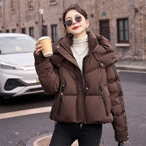 时尚超好看面包服羽绒服女2024冬季新款小个子洋气宽松白鸭绒外套图片