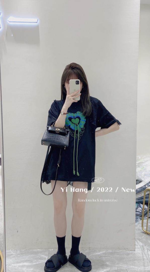 后背镂空面料上衣，其它，一杭