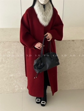 【依嘟】25冬新赫本风红色系带狐狸毛领长款小个子羊毛外套(配，女装双面呢大衣，依嘟服饰