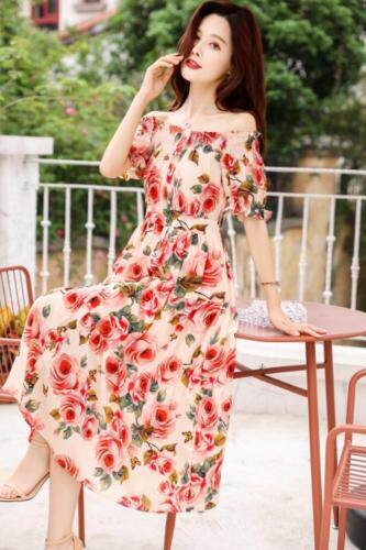 夏季连衣裙，女装连衣裙，千娜利
