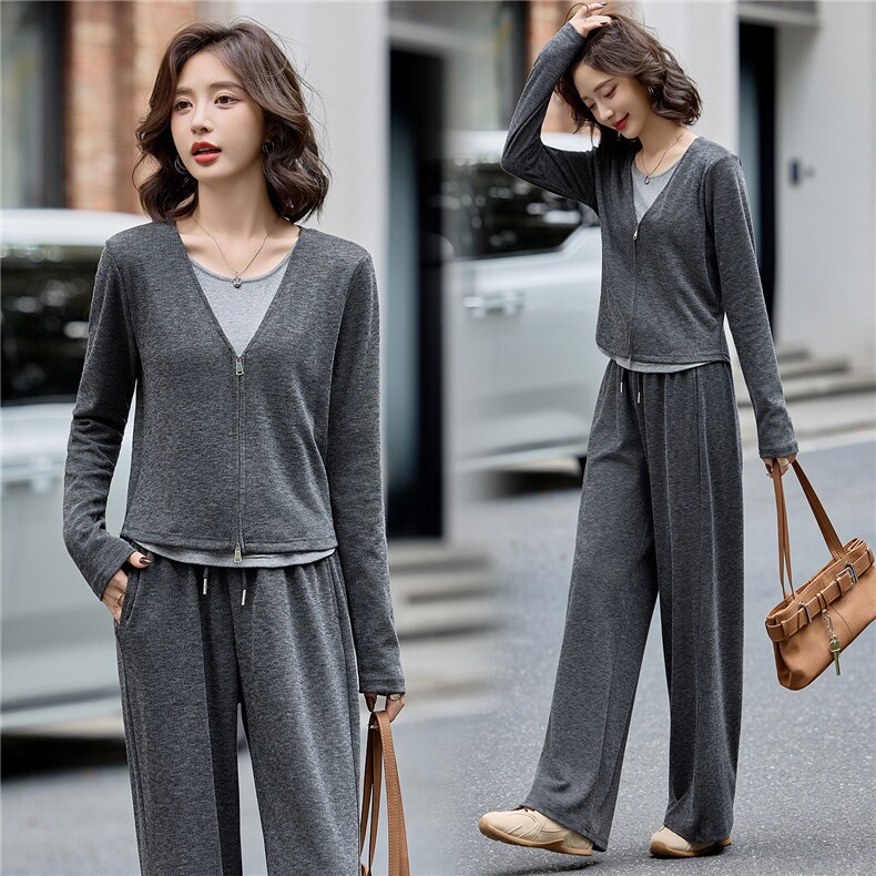 2025年秋季时尚假两件拼接套装秋季休闲温柔套装，女装套装/套裙，慕依路