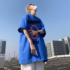 蓝色
