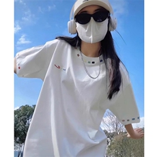 白色