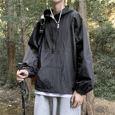 黑色