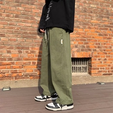 绿色