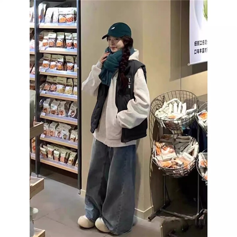 1506-1/GB010/P47冬宽松字母印花设计感马夹外套叠穿2026新款,女装短外套,星座1506A