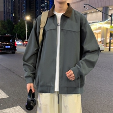 灰绿色