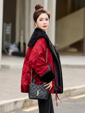 现货，现货，2025冬装新款皮毛一体拼接时尚潮流保暖羽绒服，女装羽绒服，伊仟回