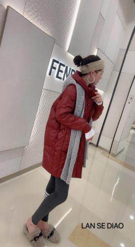 羽绒服，女装羽绒服，澜色调