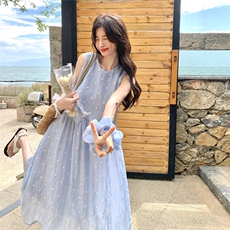 现货波点连衣裙配头绳2582P145K218，女装连衣裙，2C201