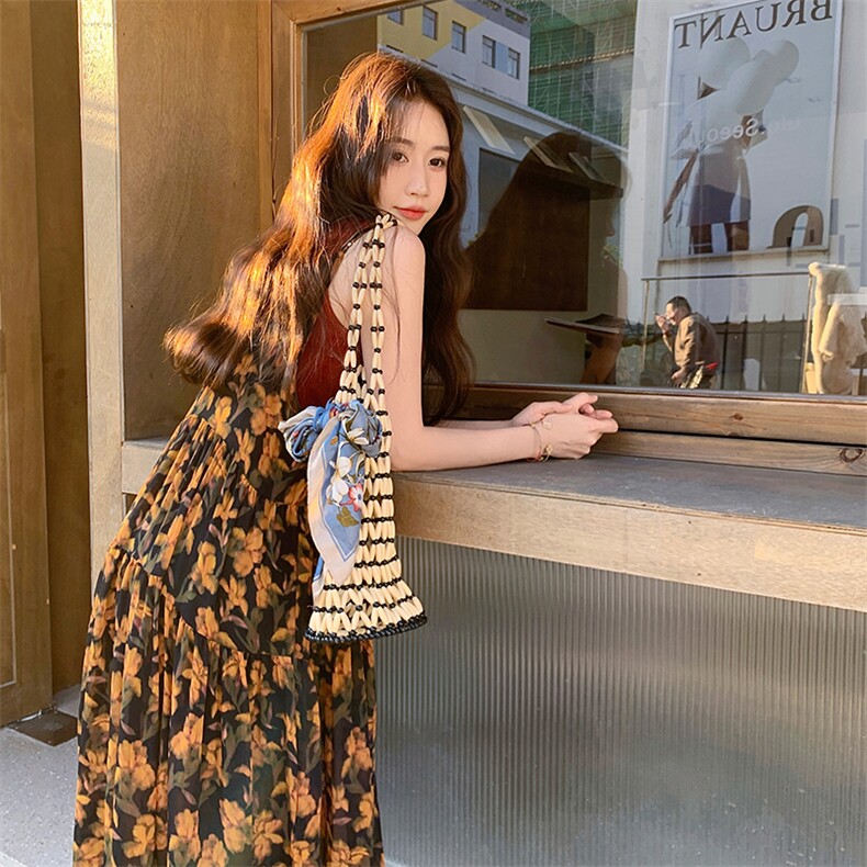 法式茶歇碎花吊带连衣裙女夏2025新款多巴胺穿搭长裙独特漂亮爆款,女装连衣裙,2C123