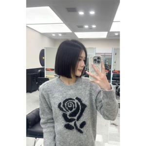 大码胖MM宽松慵懒圆领套头毛衣女秋冬新款玫瑰提花长袖显瘦针织衫图片